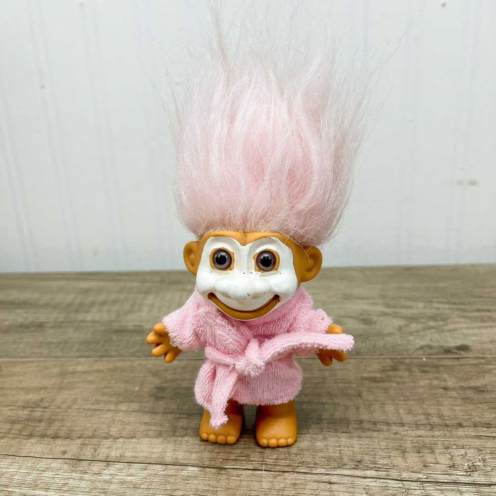 Vintage Troll Doll with Pink Hair in Pink Bathrobe White Face Spa Theme 3 Inch